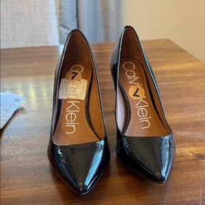 Calvin Klein GayleWomen's Black Pumps